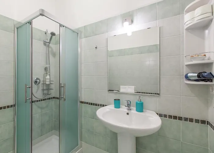 Dormi A 3* רומא